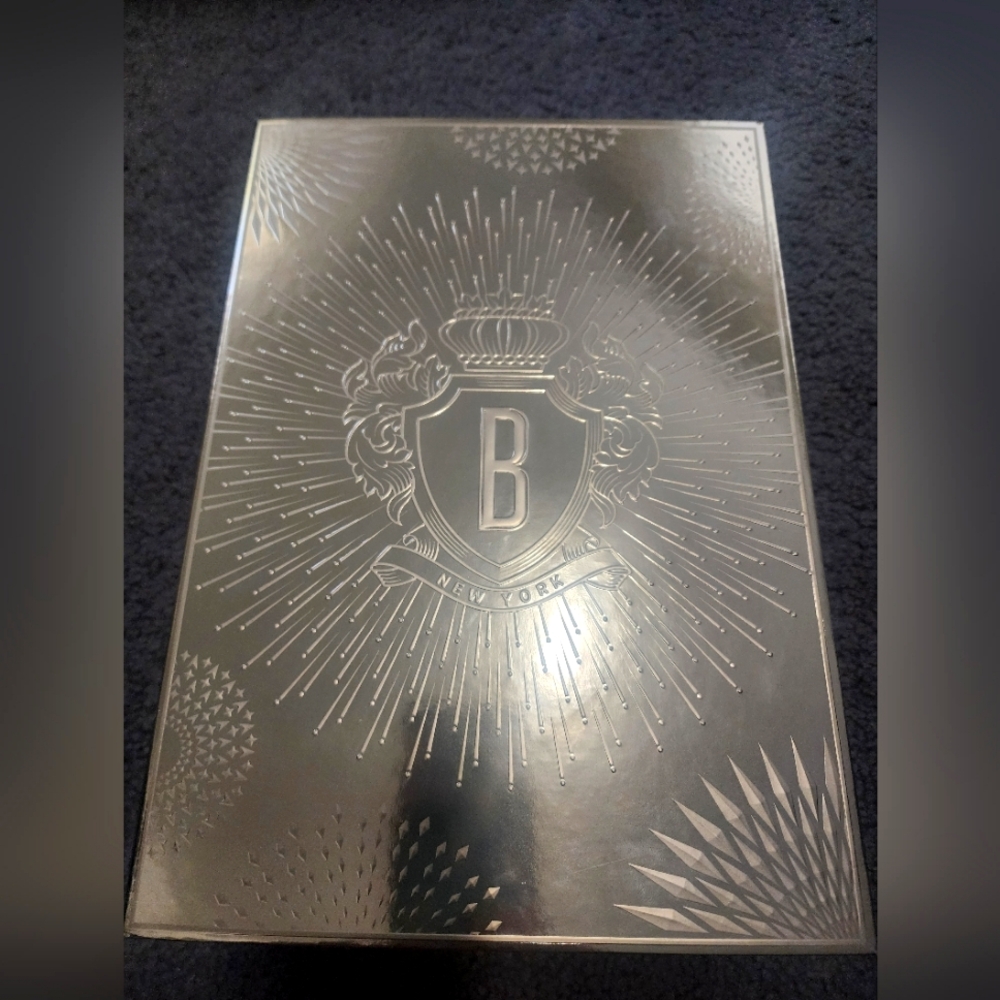Bobbi Brown Avant Calender